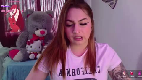 Snapshot of lucycherry__ chatting on 19, 11, 2025 LUCIA online show from 19, 11, 2025