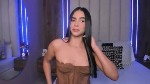 Lucy online show from 27, 2, 2026