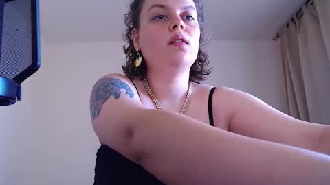 Call me Lucy online show from 8, 10, 2025