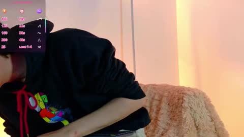 Snapshot of lui_x_dust chatting on 10, 3, 2026 Lui online show from 10, 3, 2026