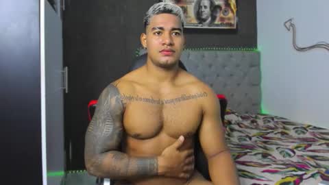 Luigi Independent model online show from 21, 3, 2026