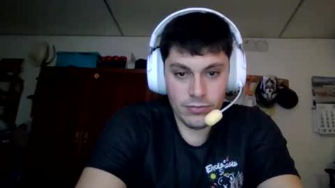 A slave to the mistress.. un esclavo para las amas dominantes. online show from 3, 3, 2026