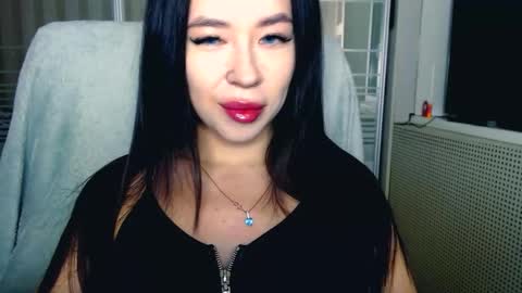 luisa lovedom online show from 29, 9, 2025