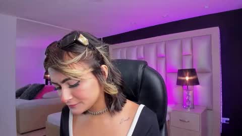 Luisa  online show from 17, 12, 2025