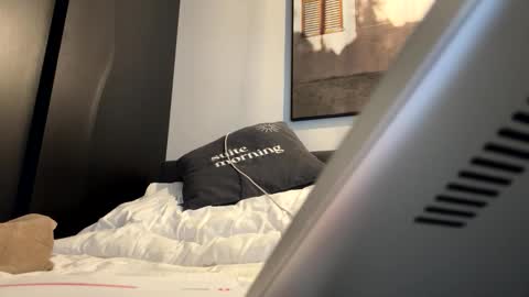 Luisa Monsters online show from 25, 10, 2025