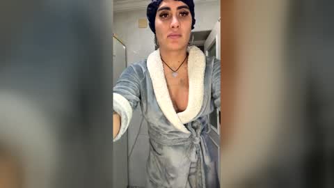 Luisa Monsters online show from 17, 12, 2025