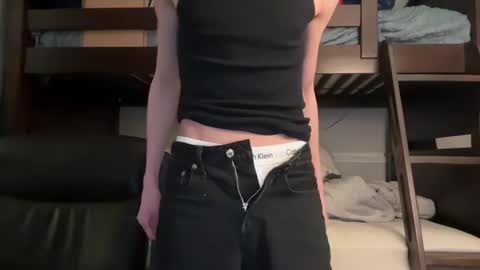 Luis online show from 1, 2, 2025