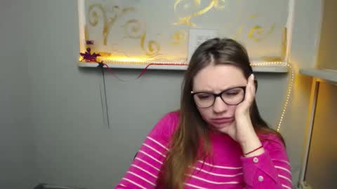 Luiza online show from 3, 2, 2025