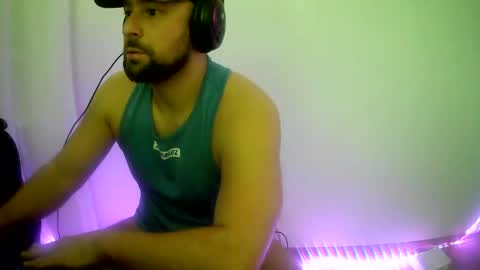 Snapshot of luk_me chatting on 4, 1, 2025 luk_me online show from 4, 1, 2025