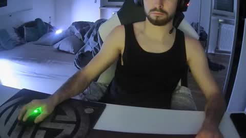 Snapshot of lukasschoetz chatting on 14, 1, 2025 lukasschoetz online show from 14, 1, 2025