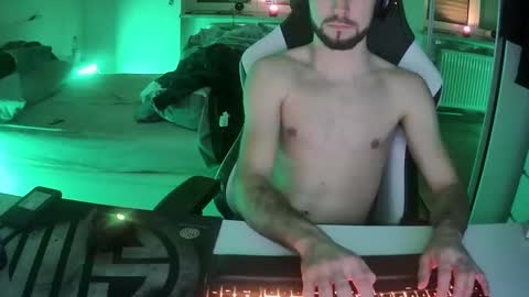 Snapshot of lukasschoetz chatting on 21, 1, 2025 lukasschoetz online show from 21, 1, 2025