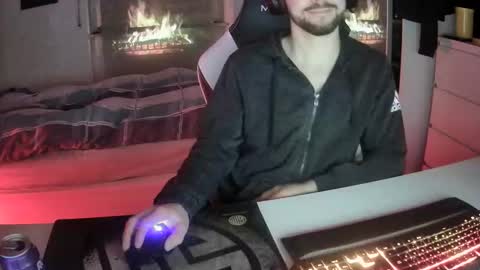 Snapshot of lukasschoetz chatting on 6, 2, 2025 lukasschoetz online show from 6, 2, 2025