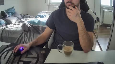 Snapshot of lukasschoetz chatting on 9, 2, 2025 lukasschoetz online show from 9, 2, 2025