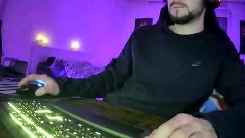 Snapshot of lukasschoetz chatting on 19, 3, 2026 lukasschoetz online show from 19, 3, 2026