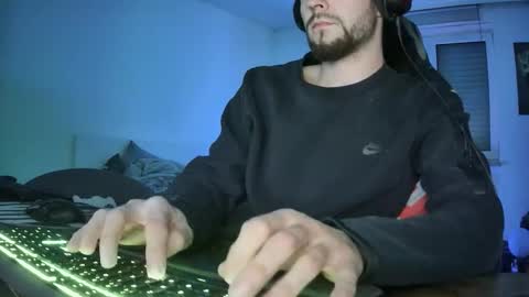 Snapshot of lukasschoetz chatting on 30, 3, 2026 lukasschoetz online show from 30, 3, 2026