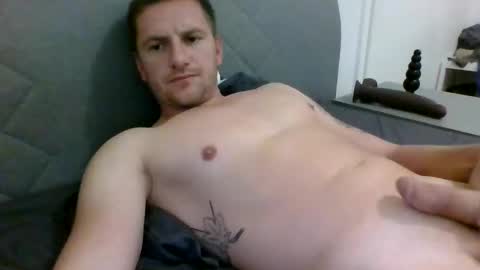 Snapshot of luke66a chatting on 16, 10, 2025 luke66a online show from 16, 10, 2025