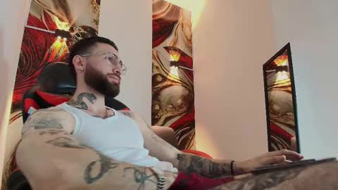 LUKE online show from 6, 11, 2025