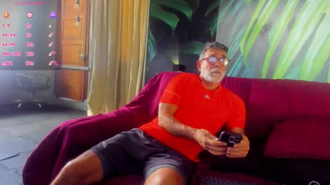 Snapshot of lukecrews chatting on 8, 9, 2025 Luke Crews online show from 8, 9, 2025