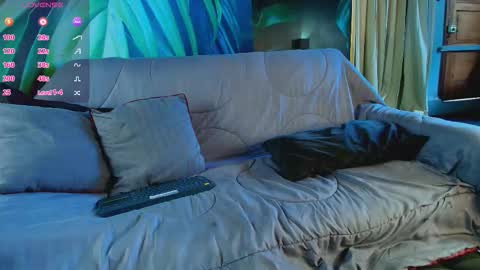 Snapshot of lukecrews chatting on 15, 9, 2025 Luke Crews online show from 15, 9, 2025