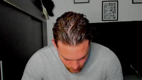 Snapshot of lukeglanton17 chatting on 28, 2, 2025 Luke online show from 28, 2, 2025