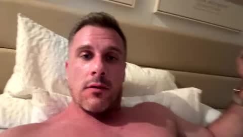 Snapshot of lukeserkanic chatting on 22, 11, 2025 lukeserkanic online show from 22, 11, 2025