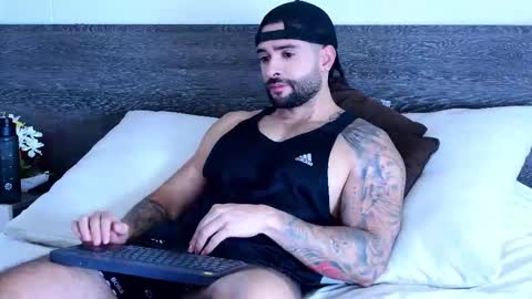 Lukhas f4f online show from 24, 11, 2025