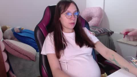 Snapshot of lula_05 chatting on 20, 12, 2024 Vicky online show from 20, 12, 2024