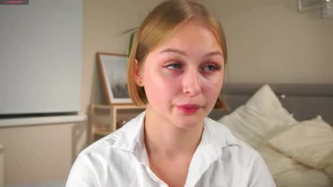 Snapshot of lula_pie chatting on 20, 9, 2025 Lula online show from 20, 9, 2025