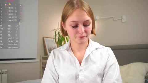 Snapshot of lula_pie chatting on 24, 9, 2025 Lula online show from 24, 9, 2025