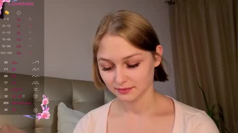 Snapshot of lula_pie chatting on 4, 10, 2025 Lula online show from 4, 10, 2025