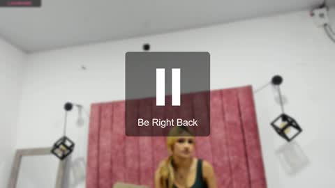 lulu__cute1 online show from 31, 1, 2026