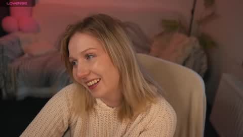 lulu_lovett online show from 14, 2, 2025