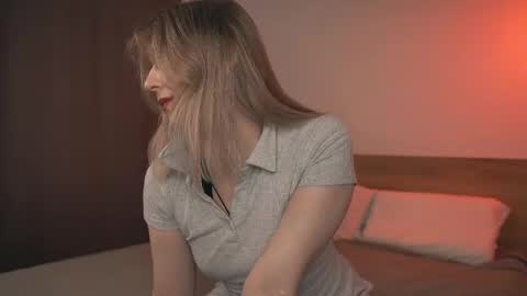 lulu_lovett online show from 11, 3, 2025