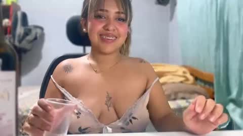 lulunini2004 online show from 3, 2, 2026