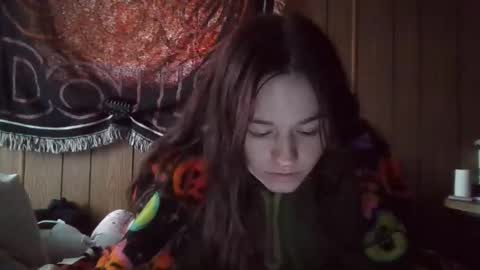 Snapshot of lulupixxx chatting on 21, 1, 2025 Connie online show from 21, 1, 2025