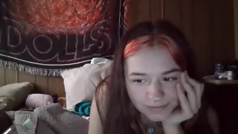 Snapshot of lulupixxx chatting on 31, 1, 2025 Connie online show from 31, 1, 2025