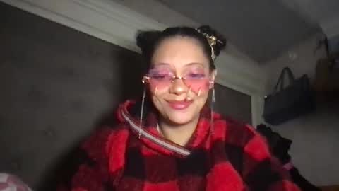 Snapshot of luluvalenttine chatting on 16, 12, 2025 LuLu Valenttine Hot Sexy HawaiianCape Verde online show from 16, 12, 2025