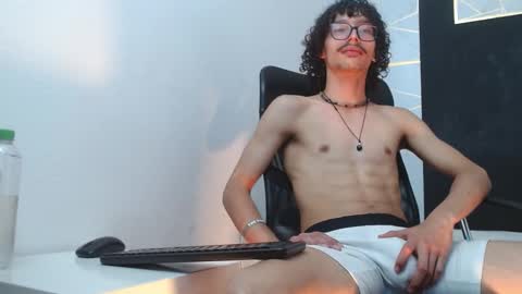 Vanity ErosX online show from 4, 2, 2026