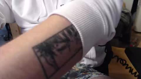 Snapshot of lumpie2508 chatting on 20, 10, 2025 lumpie2508 online show from 20, 10, 2025