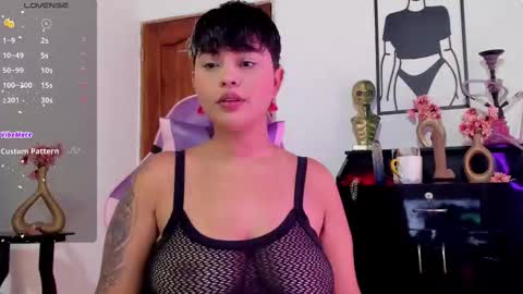 Luna online show from 4, 10, 2025