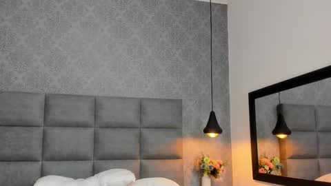 Snapshot of luna_bella3 chatting on 15, 11, 2025 Luna online show from 15, 11, 2025