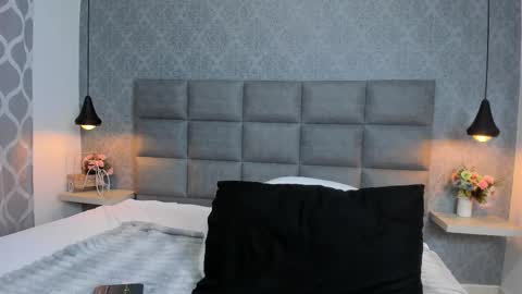 Snapshot of luna_bella3 chatting on 22, 11, 2025 Luna online show from 22, 11, 2025