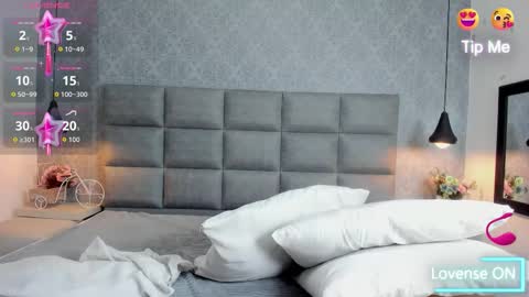 Snapshot of luna_bella3 chatting on 14, 12, 2025 Luna online show from 14, 12, 2025