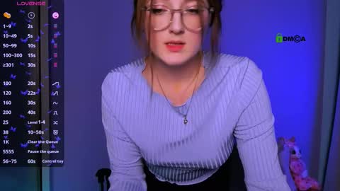 Snapshot of luna_berryy chatting on 14, 11, 2025 luna_berryy online show from 14, 11, 2025