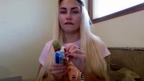 luna_blazer online show from 24, 10, 2025