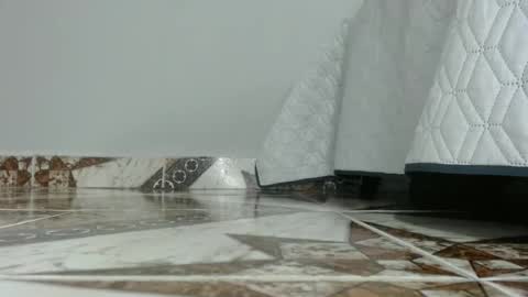 Snapshot of luna_bluebery chatting on 12, 11, 2025 Luna--Blueberry online show from 12, 11, 2025