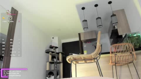 Snapshot of luna_garcia8 chatting on 5, 12, 2024   online show from 5, 12, 2024