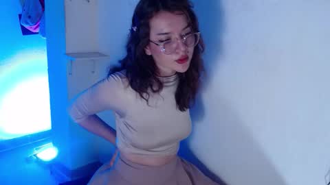 luna_hazard online show from 24, 9, 2025