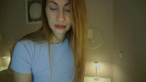 Snapshot of luna_hoti chatting on 14, 10, 2025 luna_hoti online show from 14, 10, 2025