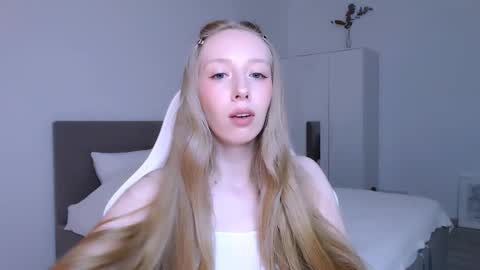 Luna online show from 26, 11, 2025